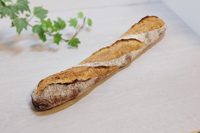 フランスパンを紙袋に入れるのはなぜ？正しい保存方法は？